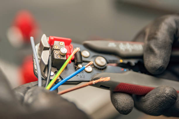 Best Electrical Installation Contractor  in Roslyn Heights, NY